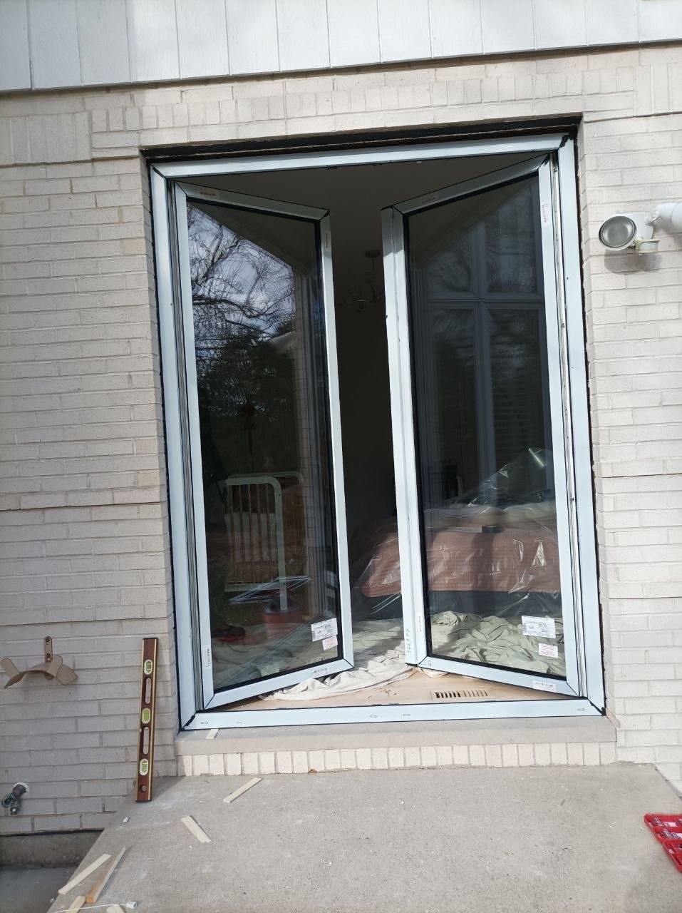 European window installation by Alteza24