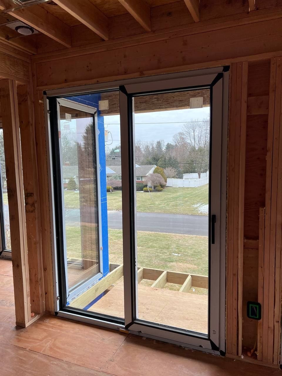 European window installation by Alteza24