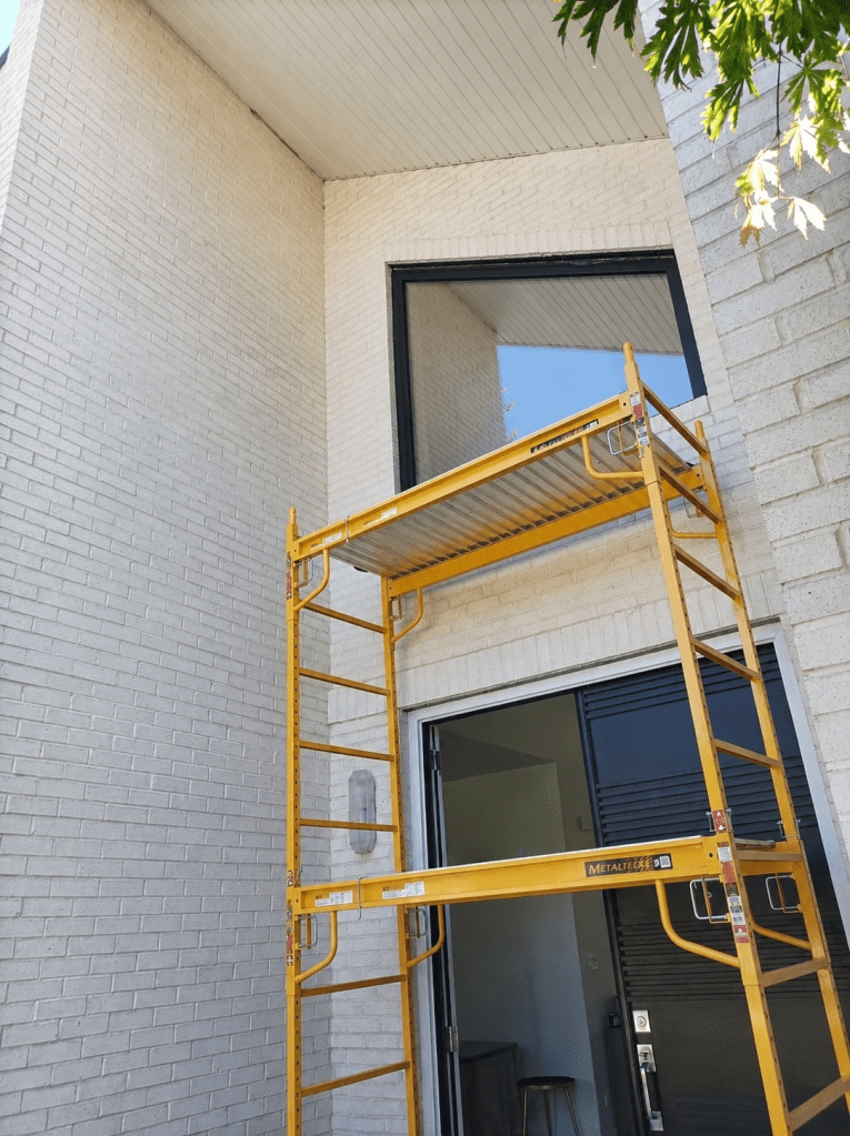 Alteza24 window installation project